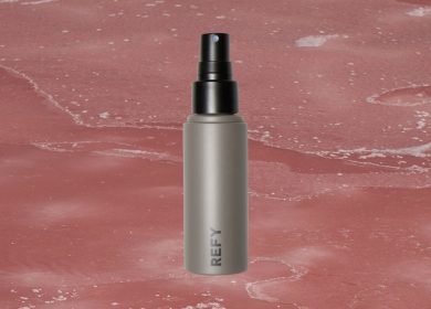 The Refy Face Setter Setting Spray Always Gives Me the Prettiest Glow—Review