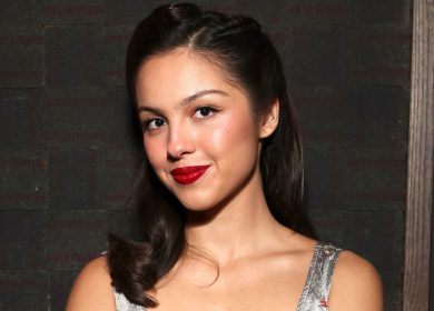 Olivia Rodrigo Wore the Most '90s (and Least Expensive) Hair Accessory — See Photos