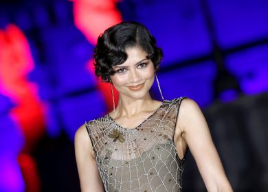 Zendaya Is Channeling Betty Boop With Her Finger-Waved Flapper Hair – See Photos
