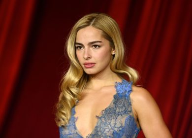 Addison Rae’s “Bedroom Nails” Would Look Great in a MySpace Selfie—See the Photos