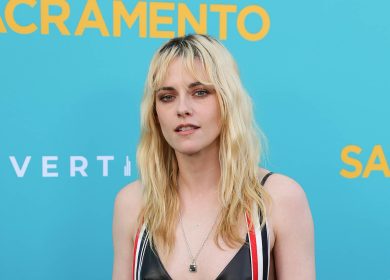 Kristen Stewart Is Allowed to Get Married With Visible Roots