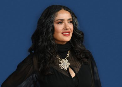 Salma Hayek Pinault Wants You to Know She’s Never Had a Facelift (or Fillers)