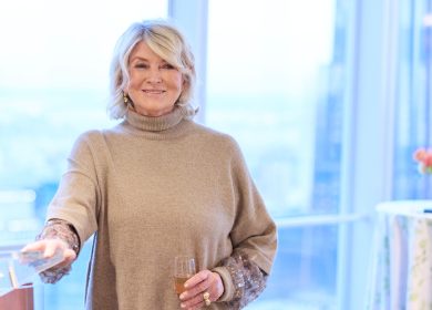 Martha Stewart Insists Yet Again That She's Hasn't Gotten Plastic Surgery