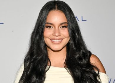 Vanessa Hudgens Combined Cat-Eye and Polka Dots for a Hyper-Trendy Manicure